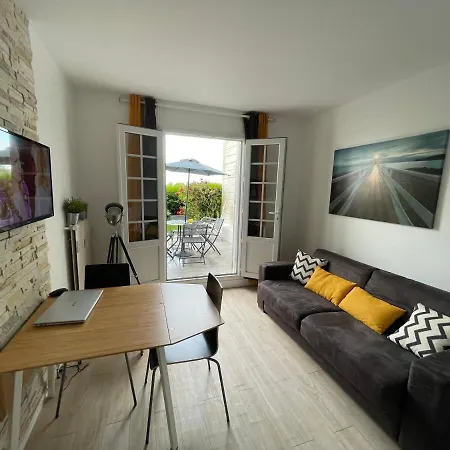 Apartment Le Cordier Avec Terrasse A Sur